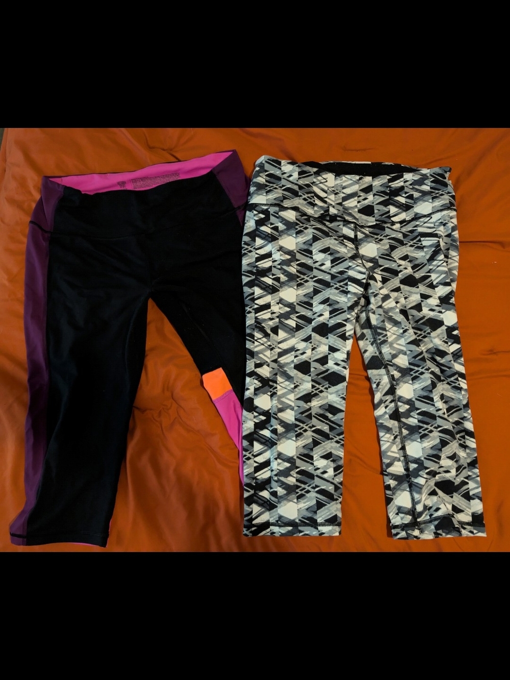Victoria's Secret Knockout capri leggings